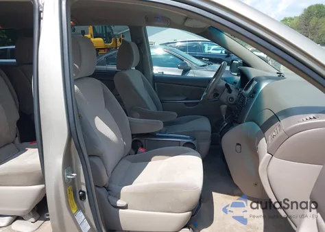 2009 Toyota Sienna Le from USA, damaged, VIN 5TDBK23C29S027795